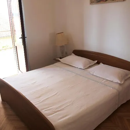 Apartman Toncika.4 *